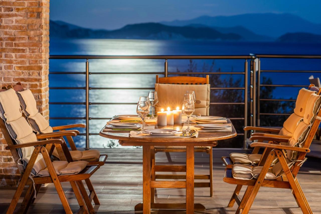Iris Villas Lefkada - Marine Villa With Private Sea Access Sívota Zewnętrze zdjęcie