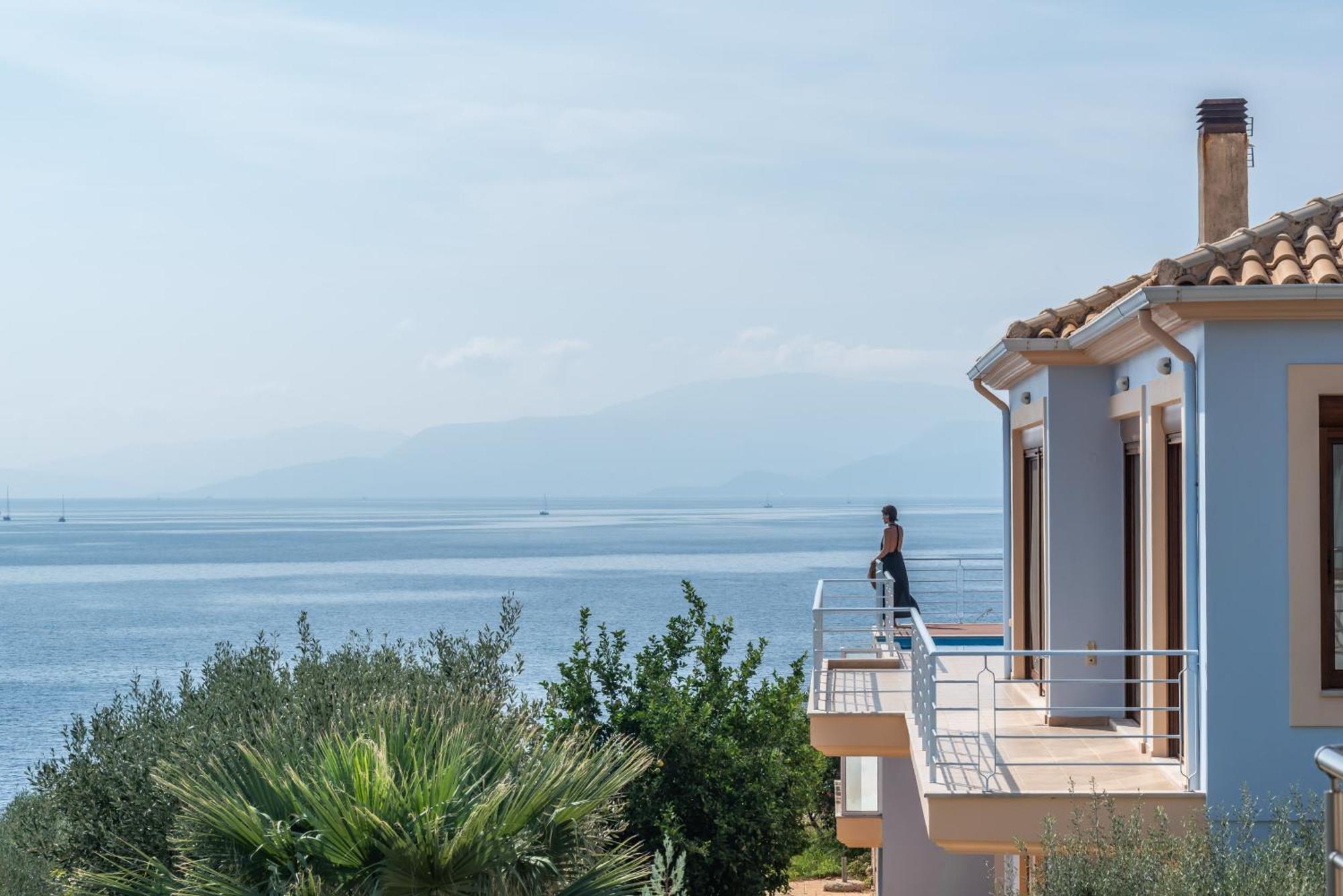 Iris Villas Lefkada - Marine Villa With Private Sea Access Sívota Zewnętrze zdjęcie